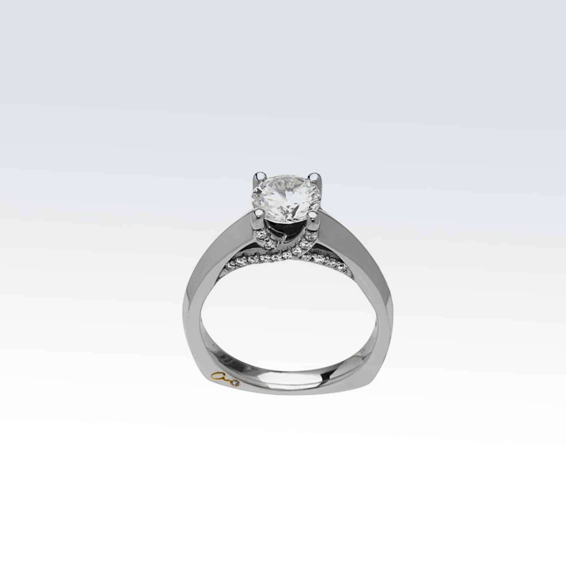 Gold Engagement Ring with 32 Round Side Diamonds><h2 class=